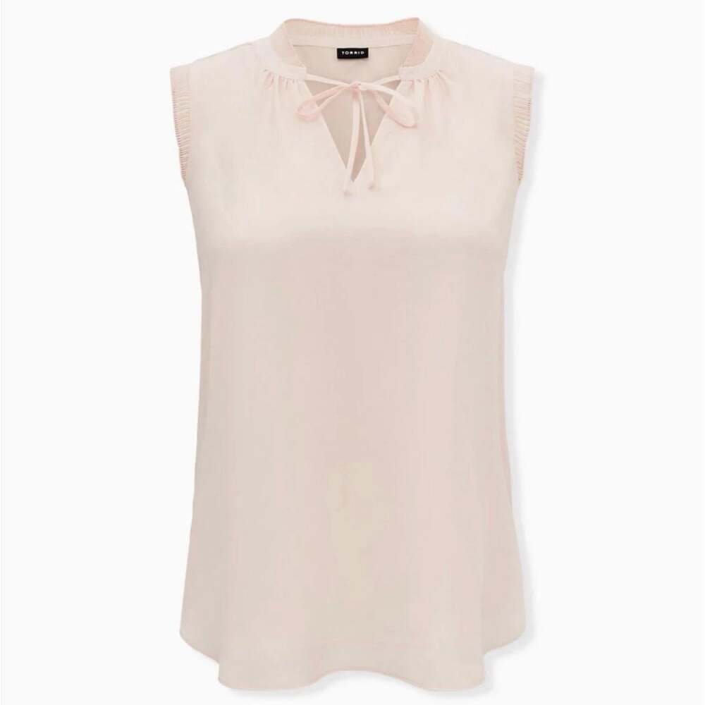 Torrid Women's Pink and Cream Blouse